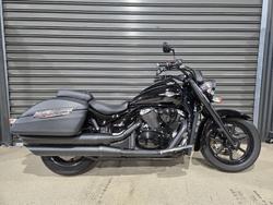 Suzuki Boulevard C90T (VL1500B)
