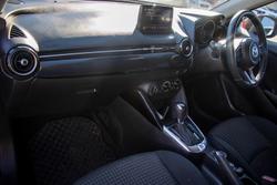 2019 Mazda
2 Maxx