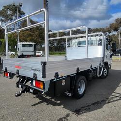 2025 Isuzu Npr 45/55-155 Amt Swb Tradepack