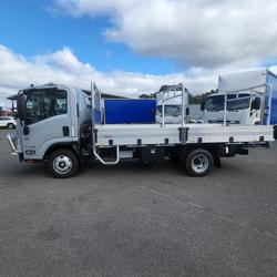 2025 Isuzu Npr 45-155 Amt Mwb Tradepack Premium TRADEPACK PREMIUM