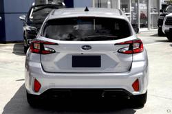 2025 Subaru
Impreza 2.0L
