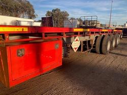 2012 Maxi Trans 13.5M Straight Flat Top Red