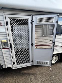 2004 Coromal Corvair 541