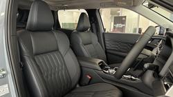 2025 Mitsubishi
Outlander Exceed