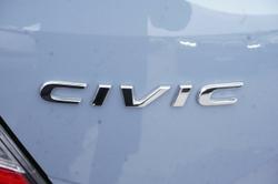 2018 Honda
Civic VTi-S