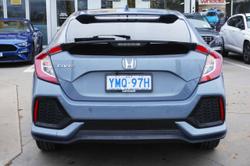 2018 Honda
Civic VTi-S