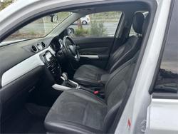 2015 SUZUKI
VITARA RT-X (4WD)