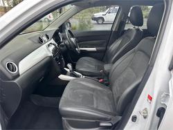 2015 SUZUKI
VITARA RT-X (4WD)