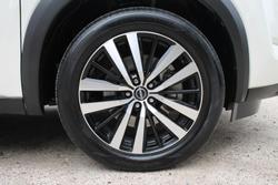 2023 Nissan
Pathfinder Ti-L