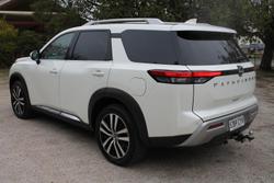 2023 Nissan
Pathfinder Ti-L