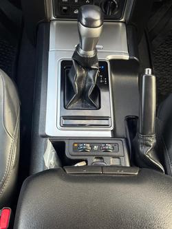 2020 Toyota
Landcruiser Prado GXL