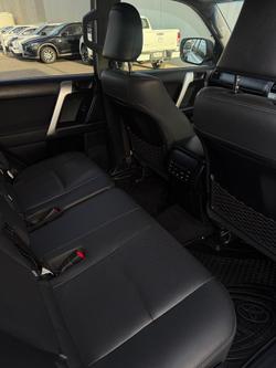 2020 Toyota
Landcruiser Prado GXL