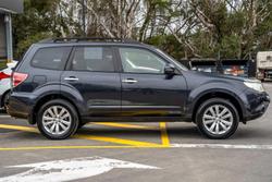 2011 Subaru
                Forester XS