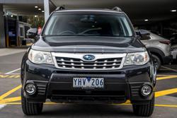 2011 Subaru
                Forester XS