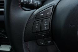 2014 Mazda
3 Maxx