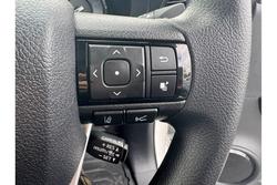 2024 Toyota
Hilux SR