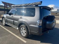 2014 Mitsubishi
Pajero VR-X