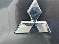 2023 Mitsubishi Outlander Exceed Tourer