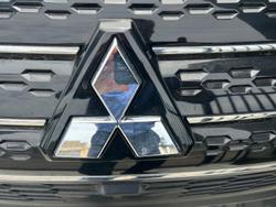 2023 Mitsubishi Outlander Exceed Tourer