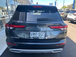 2023 Mitsubishi Outlander Exceed Tourer