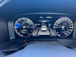 2023 Mitsubishi Outlander Exceed Tourer