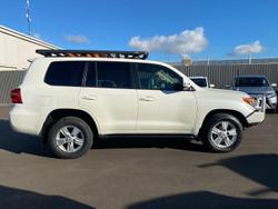 2015 Toyota
Landcruiser VX