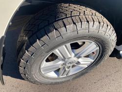 2015 Toyota
Landcruiser VX