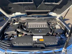 2015 Toyota
Landcruiser VX