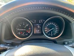2015 Toyota
Landcruiser VX