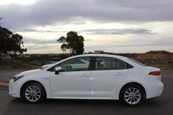 2022 Toyota
Corolla Ascent Sport Hybrid