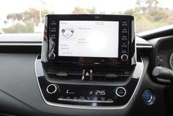 2022 Toyota
Corolla Ascent Sport Hybrid