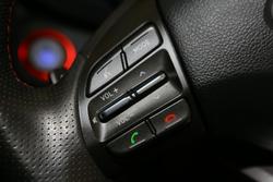 2017 Hyundai
                i30 SR