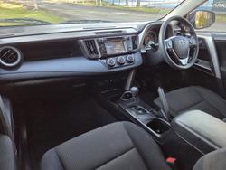 2017 Toyota
RAV4 GX