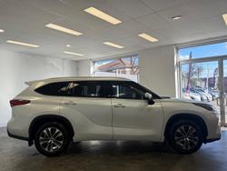 2022 Toyota
Kluger GXL
