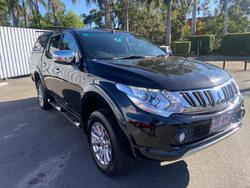 2016 Mitsubishi
Triton GLS