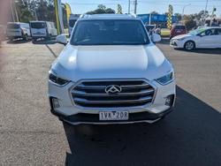 2022 LDV
D90 Executive
