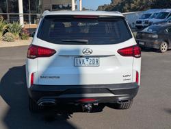 2022 LDV
D90 Executive