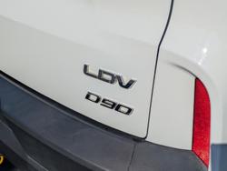 2022 LDV
D90 Executive
