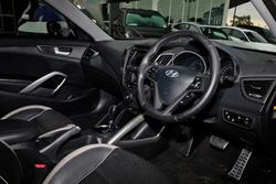 2012 Hyundai
                Veloster SR Turbo
