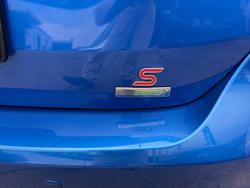 2016 Ford Focus Sport