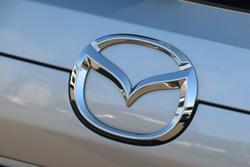 2022 Mazda
CX-5 Akera