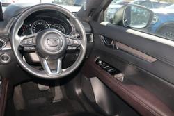 2022 Mazda
CX-5 Akera