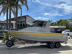 2025 Yellowfin YF-76F Extended Cabin