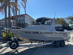 2025 Yellowfin YF-76F Extended Cabin