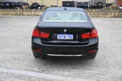 2014 BMW
                3 Series 316i