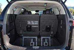 2020 Kia Carnival Platinum KA4 MY21 Aurora Black