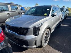 2025 KIA
                SORENTO HEV GT-LINE