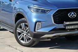 2022 LDV D90 Executive SV9A 4X4 Dual Range Ocean Blue