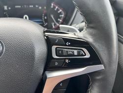 2024 LDV
D90 Executive