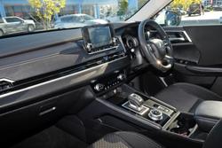2024 Mitsubishi Outlander ES ZM MY24 White